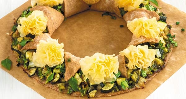 Tarte soleil aux courgettes et rosettes de Tête de Moine AOP